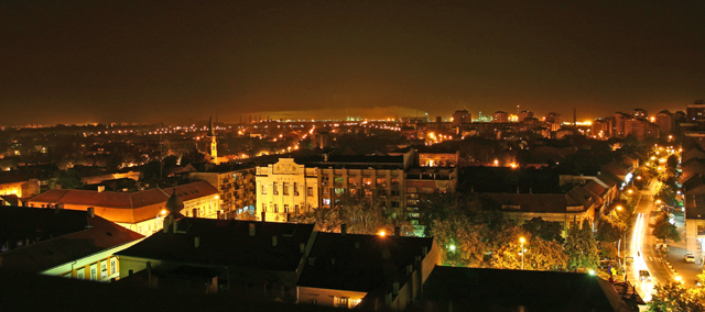 Панчево ноћу, светла града